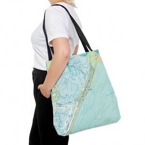 NEW DAISY women's georgia map tote bag in sea island